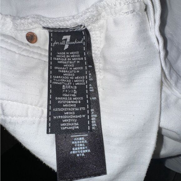 7 FOR ALL MANKIND Broken Twill Josefina Boyfriend Jeans in White - Picture 8 of 16